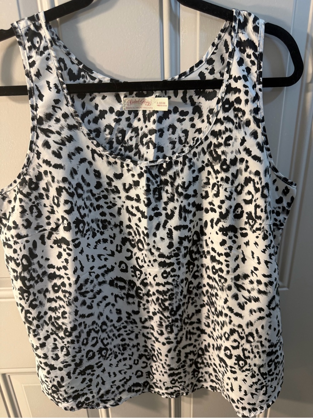 Faded Glory Black & White Leopard Print Tank Top